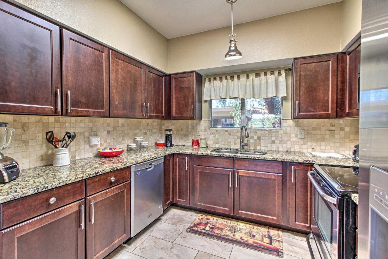 Relaxing Green Valley Townhome About 30 Mi To Tucson! Exterior foto